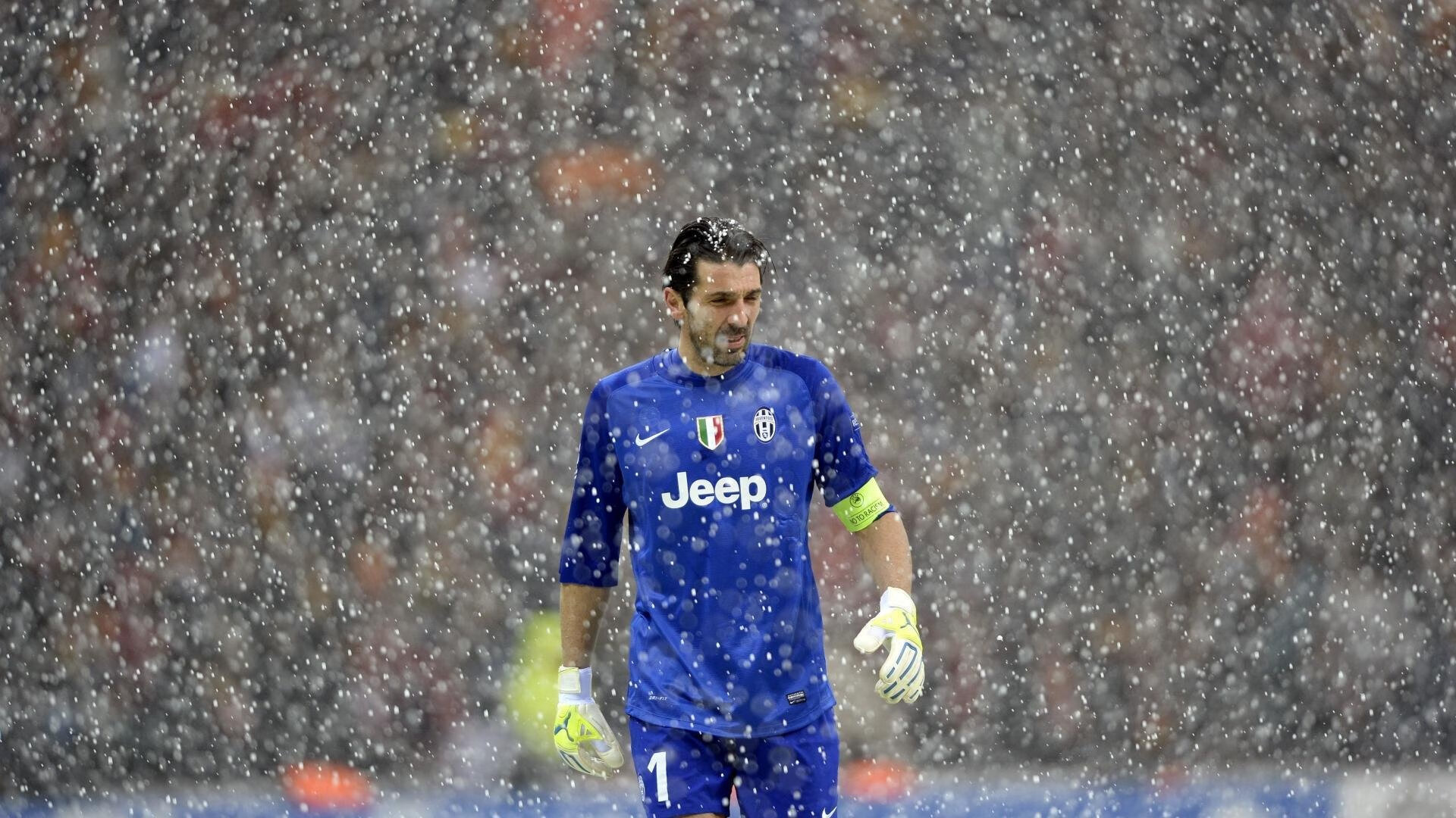 智能监测设备助力运动员科学训练和健康管理，智能运动侦测